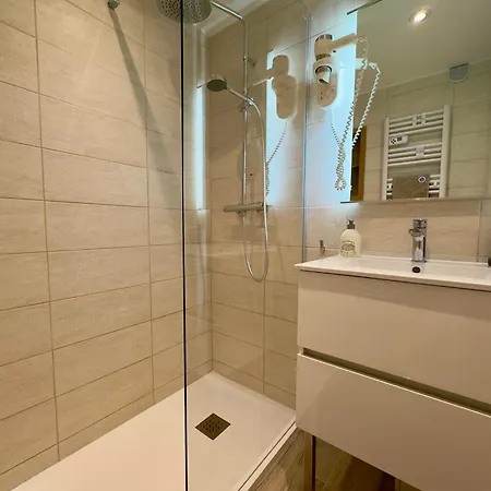 Les Ingres 2 Scls - Wifi, Clim, Parking, Piscine 公寓 戛纳